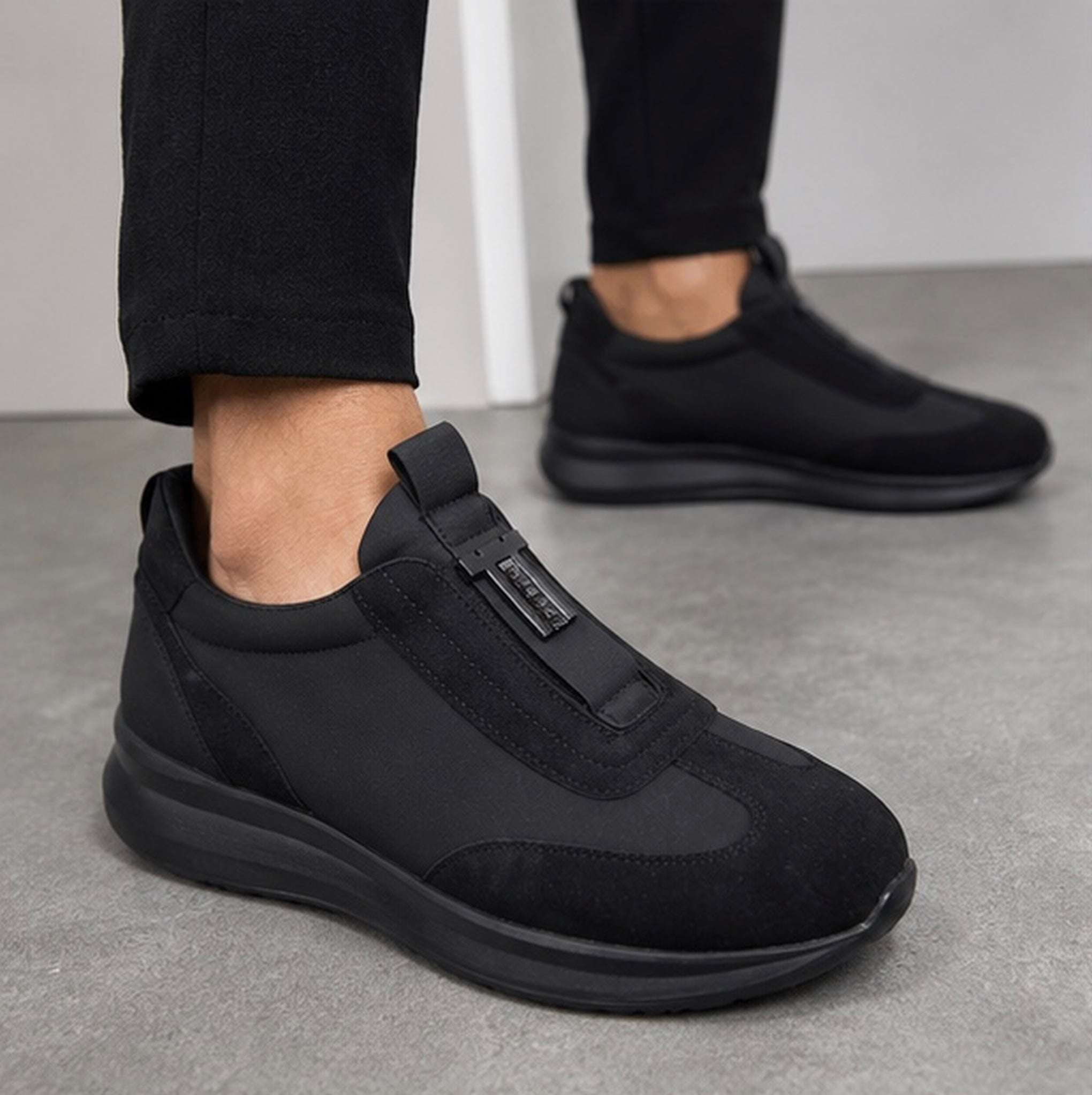 Kişi üçün qara bağsız gündəlik sneaker ayaqqabı