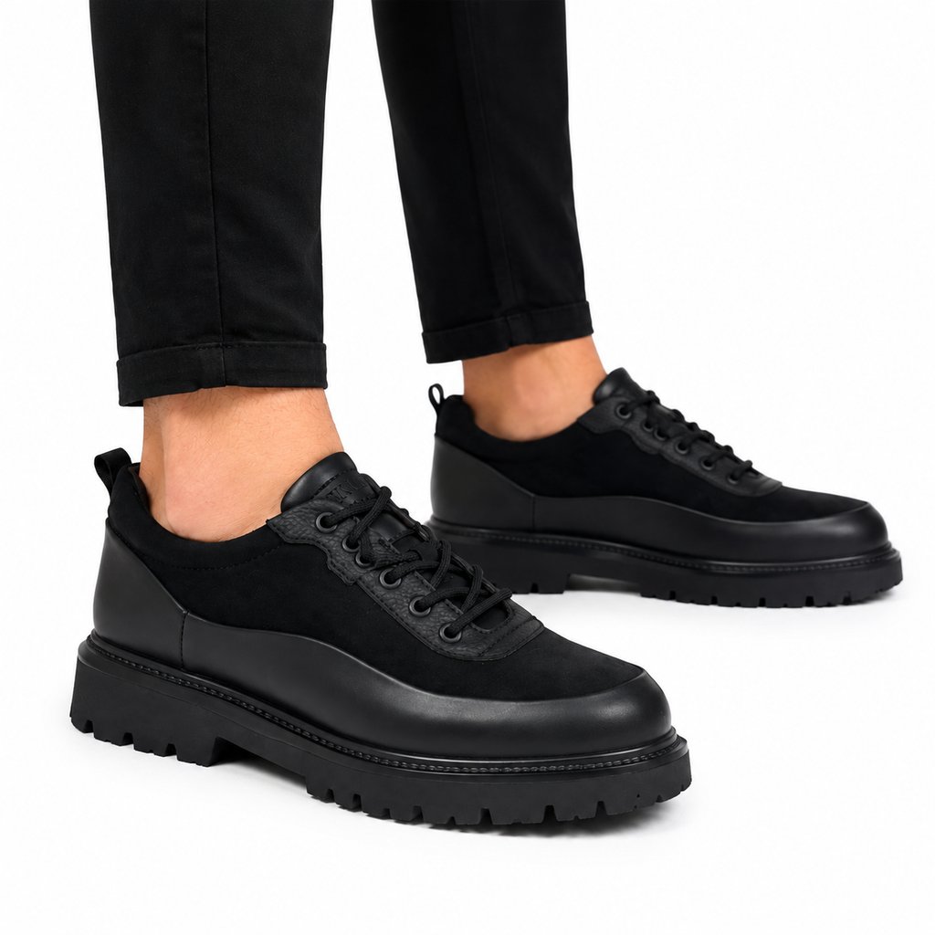 Qara Premium Kişi Sneaker – Platformalı, Rahat və Modern Dizaynlı Ayaqqabı