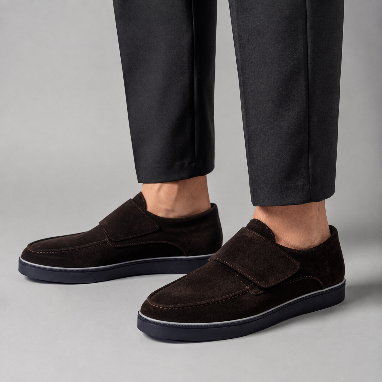 Kişi üçün Tünd Qəhvəyi Zamşa Loafer Ayaqqabı – Premium Klassik və Rahat Gündəlik Stil