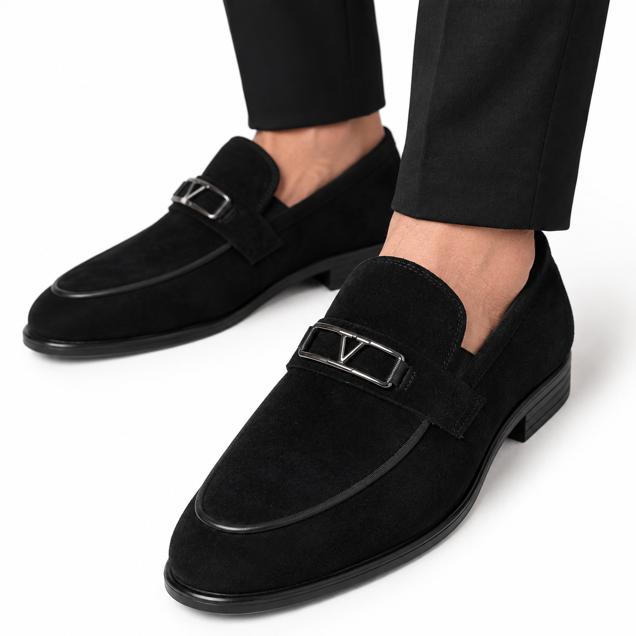 Kişi üçün Qara Zamşa Loafer – Metal Detallı Klassik Model