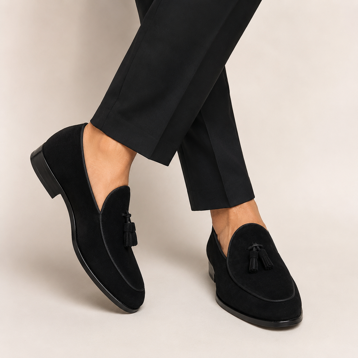 Kişi üçün Qara Zamşa Loafer – Saçaq Detallı Klassik Model